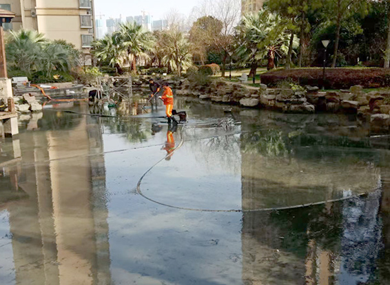 东平景观池淤泥清理